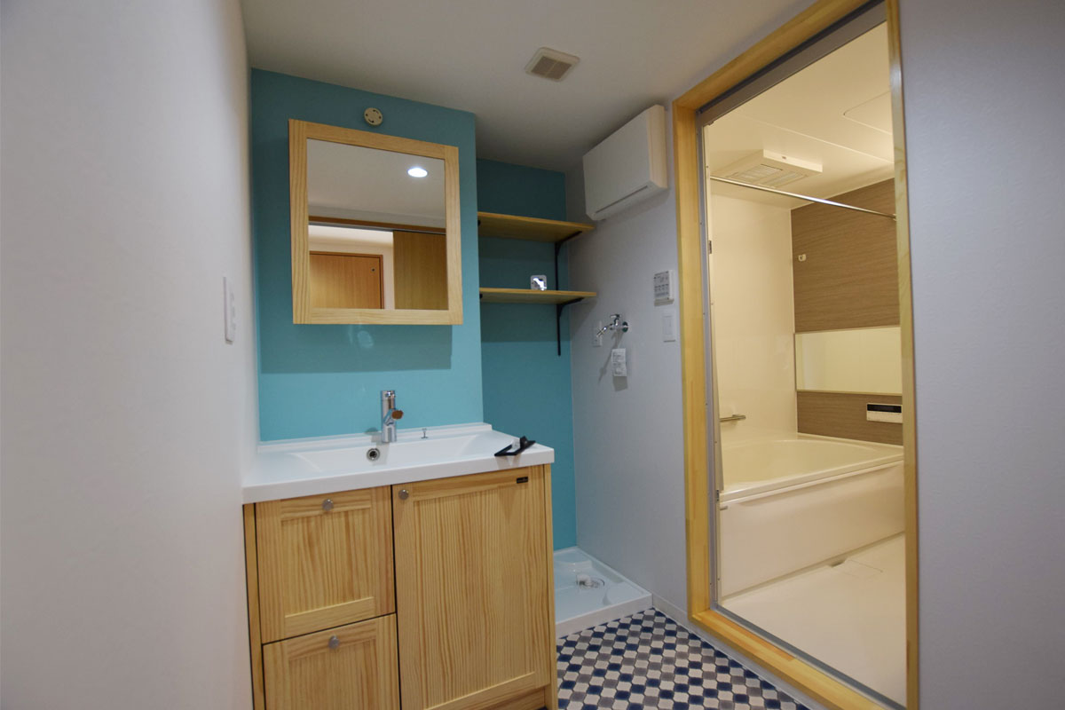 リノベーション事例 施工後 洗面所