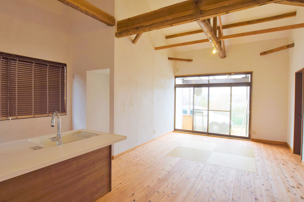 リノベーション事例　施工後　リビングダイニング